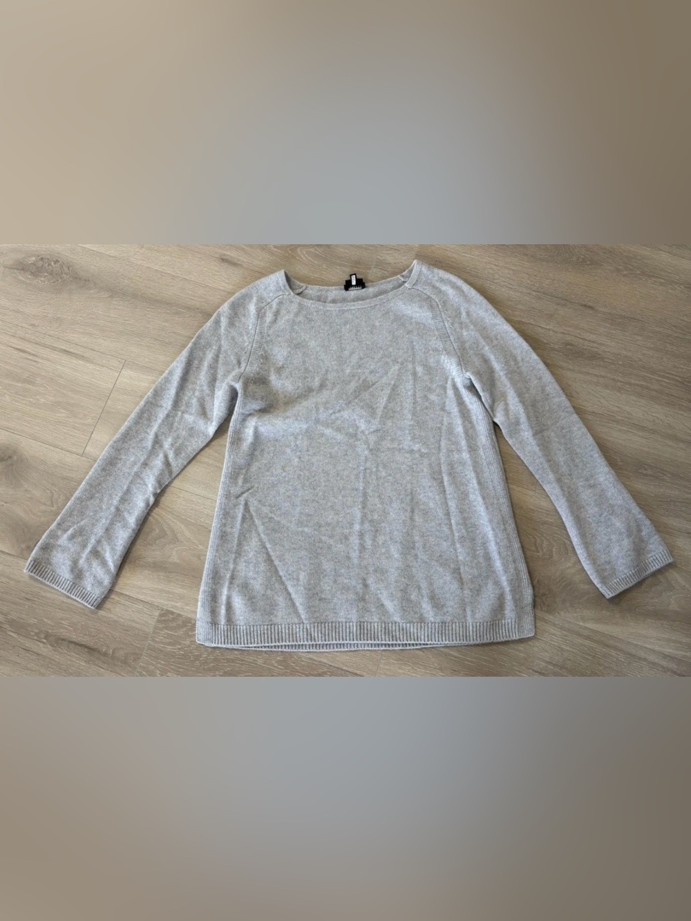 Talbots Pure Cashmere Light Gray Crewneck Sweater S | Flawed